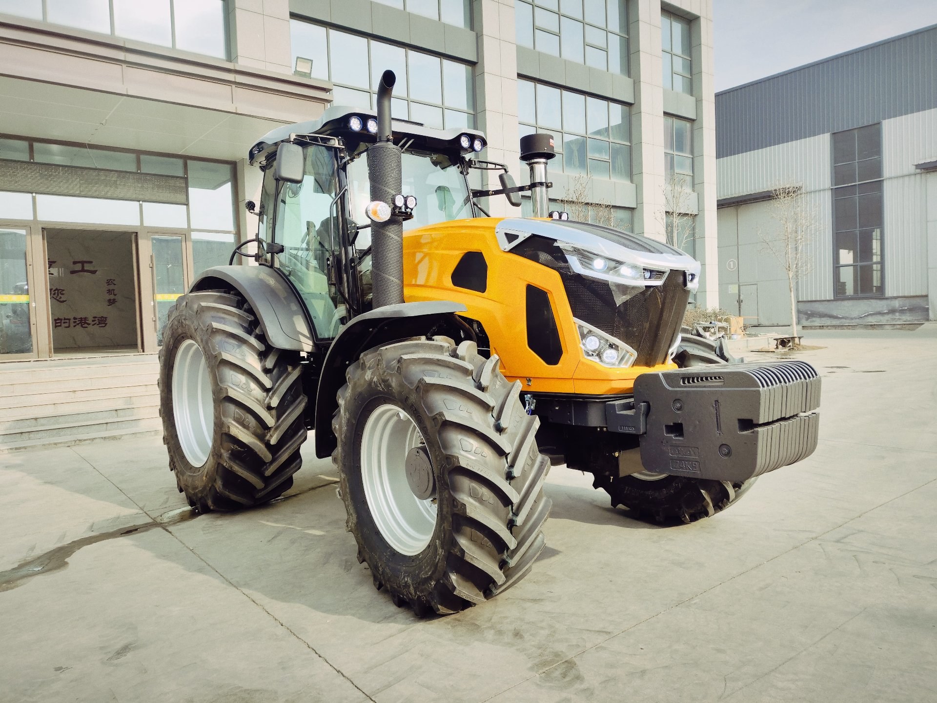 Shengtuo ST504 · Premium Compact Tractor